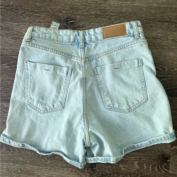 Zara Light Blue Denim Women's Shorts Size 6 - Picture 3 of 3